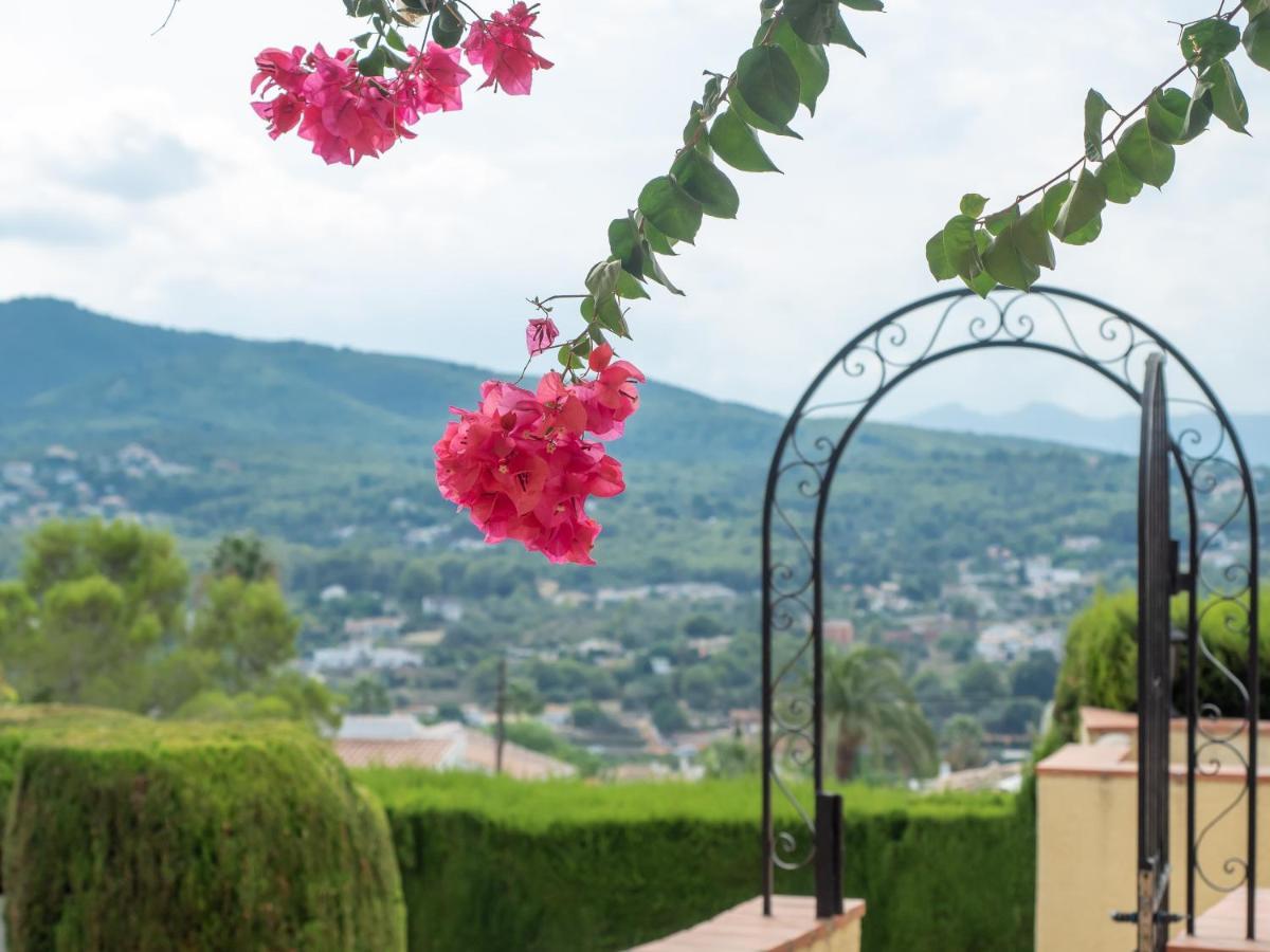 Authentic Groundfloor Apartment In Beautiful Villa, Jávea Exterior photo
